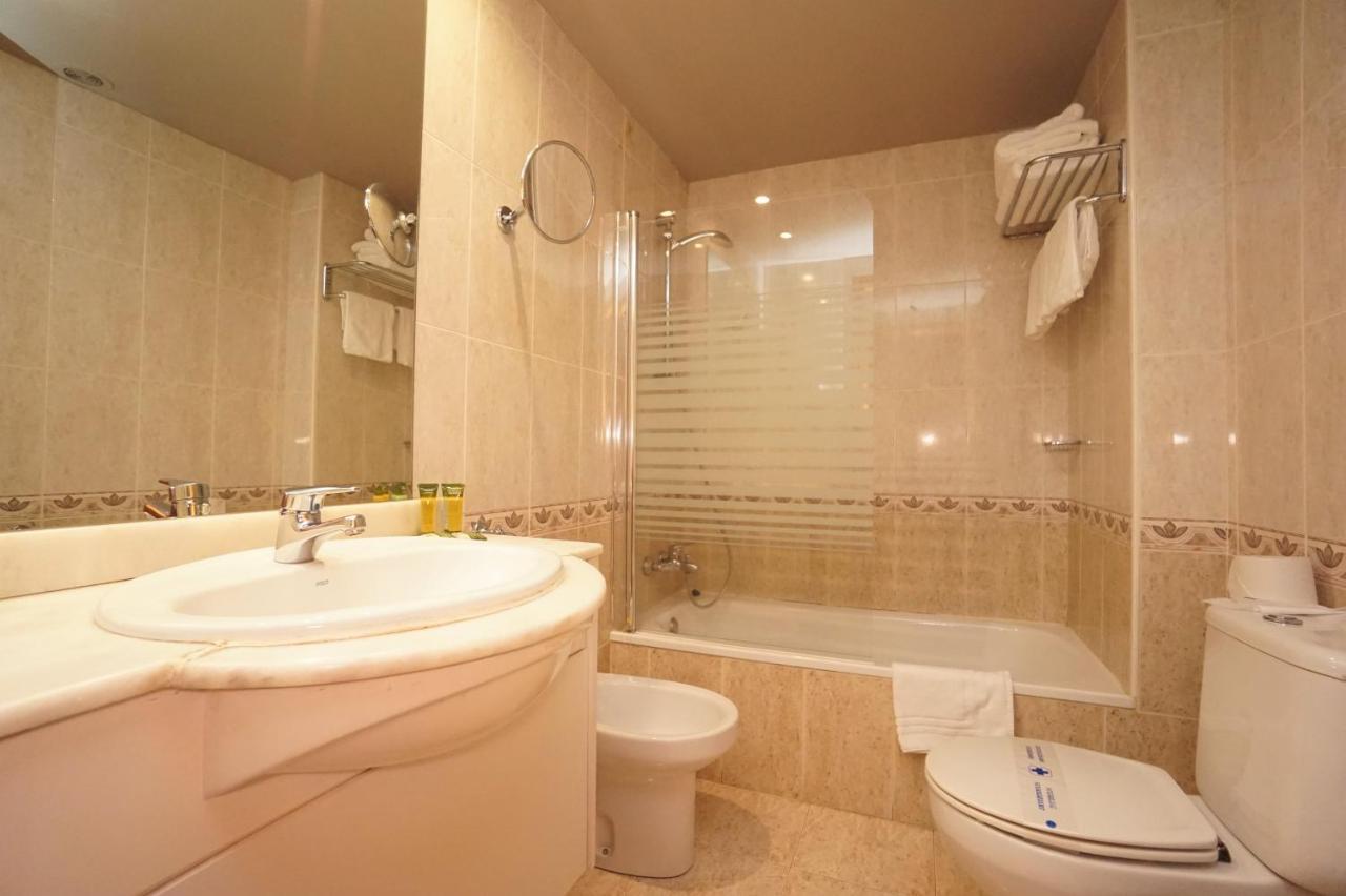 אל סראט Hotel & Spa Niunit מראה חיצוני תמונה