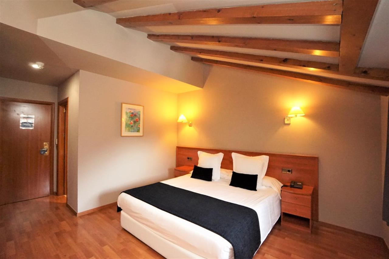 אל סראט Hotel & Spa Niunit מראה חיצוני תמונה