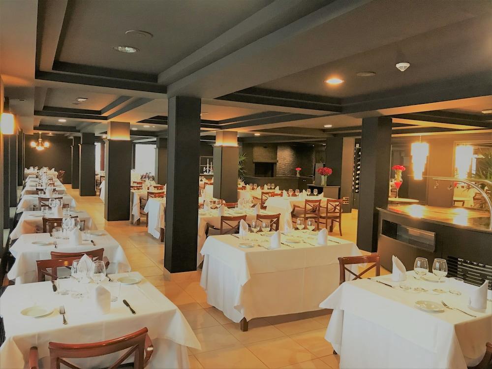 אל סראט Hotel & Spa Niunit מראה חיצוני תמונה