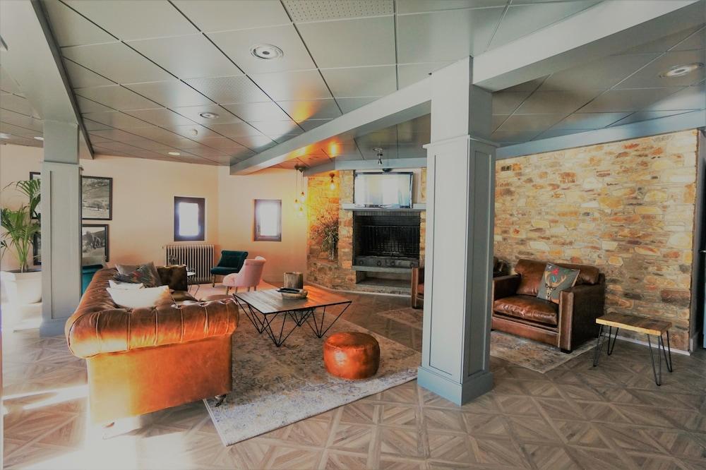 אל סראט Hotel & Spa Niunit מראה חיצוני תמונה